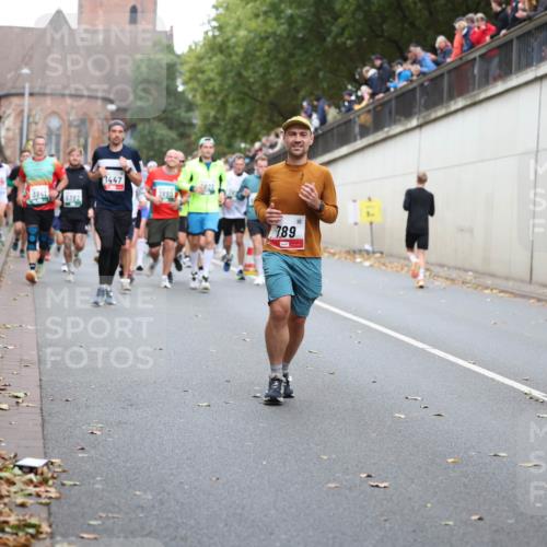 05.10.2025 - 20. swb-Marathon Bremen Michael Strokosch http://msf.ph/oto/9221283 05.10.2025 12:53:32 Laufen 3941, 6382, 1447, 789 meine-sportfotos.de