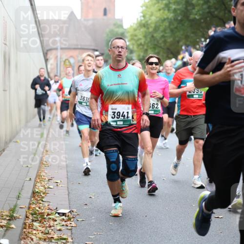 05.10.2025 - 20. swb-Marathon Bremen Michael Strokosch http://msf.ph/oto/9221296 05.10.2025 12:53:37 Laufen 3610, 20, 3941, 662, 390, 1447, 92, 5 meine-sportfotos.de