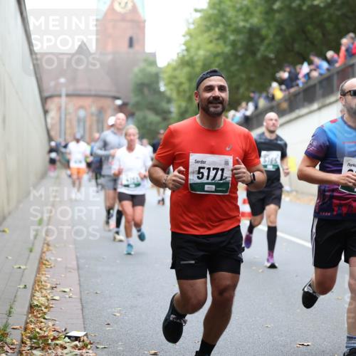 05.10.2025 - 20. swb-Marathon Bremen Michael Strokosch http://msf.ph/oto/9221335 05.10.2025 12:53:57 Laufen 5171, 13, 2024, 20 meine-sportfotos.de