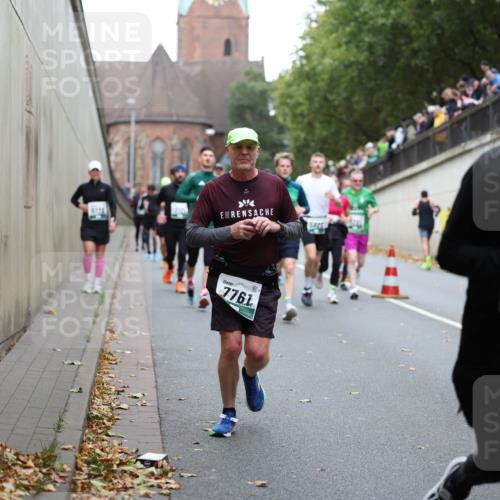 05.10.2025 - 20. swb-Marathon Bremen Michael Strokosch http://msf.ph/oto/9221386 05.10.2025 12:54:18 Laufen 7761, 3503, 63, 3 meine-sportfotos.de