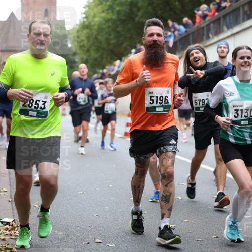 05.10.2025 - 20. swb-Marathon Bremen Michael Strokosch http://msf.ph/oto/9221506 05.10.2025 12:55:11 Laufen 2853, 5196, 5792, 3130 meine-sportfotos.de