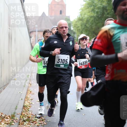 05.10.2025 - 20. swb-Marathon Bremen Michael Strokosch http://msf.ph/oto/9221546 05.10.2025 12:55:29 Laufen 56, 3105, 1457, 5952 meine-sportfotos.de