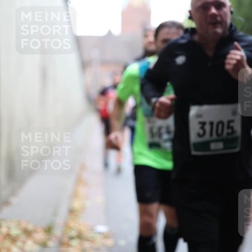 05.10.2025 - 20. swb-Marathon Bremen Michael Strokosch http://msf.ph/oto/9221549 05.10.2025 12:55:30 Laufen 684, 3105 meine-sportfotos.de