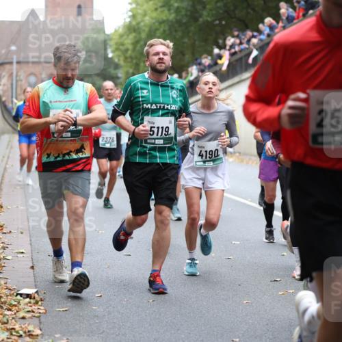 05.10.2025 - 20. swb-Marathon Bremen Michael Strokosch http://msf.ph/oto/9221735 05.10.2025 12:56:32 Laufen 20, 2378, 5119, 4190, 2563 meine-sportfotos.de