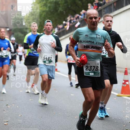 05.10.2025 - 20. swb-Marathon Bremen Michael Strokosch http://msf.ph/oto/9221744 05.10.2025 12:56:35 Laufen 53, 5482, 2378 meine-sportfotos.de