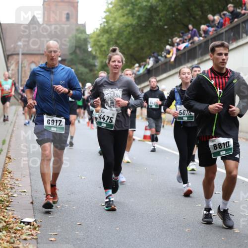 05.10.2025 - 20. swb-Marathon Bremen Michael Strokosch http://msf.ph/oto/9221804 05.10.2025 12:56:58 Laufen 6917, 4475, 5016, 8810 meine-sportfotos.de