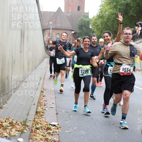 05.10.2025 - 20. swb-Marathon Bremen Michael Strokosch http://msf.ph/oto/9222036 05.10.2025 12:58:22 Laufen 1317, 5740, 7280, 1554, 5704 meine-sportfotos.de