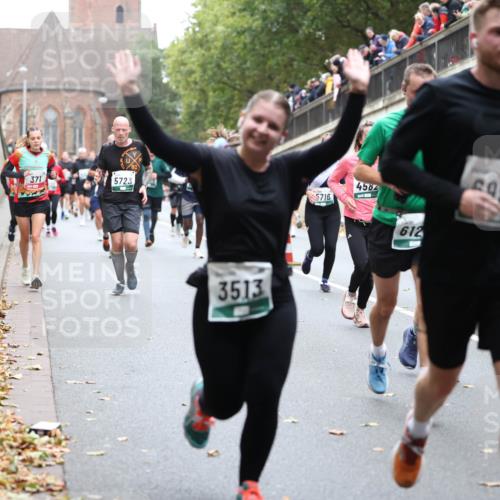 05.10.2025 - 20. swb-Marathon Bremen Michael Strokosch http://msf.ph/oto/9222079 05.10.2025 12:58:34 Laufen 371, 5723, 3513, 5716, 4582, 612, 99 meine-sportfotos.de