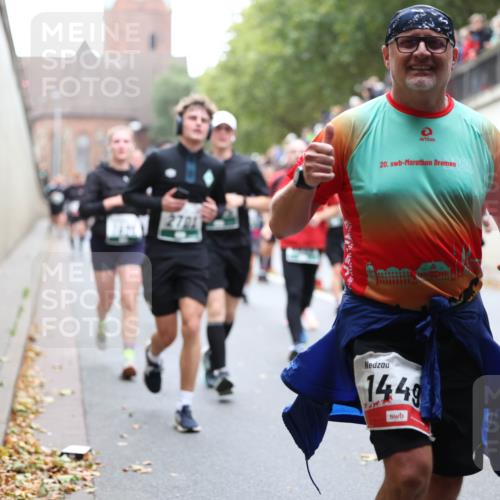 05.10.2025 - 20. swb-Marathon Bremen Michael Strokosch http://msf.ph/oto/9222222 05.10.2025 12:59:20 Laufen 278, 20, 1449, 5929 meine-sportfotos.de