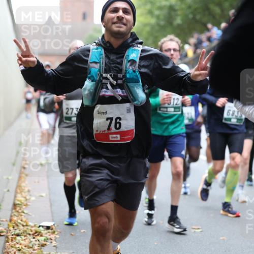 05.10.2025 - 20. swb-Marathon Bremen Michael Strokosch http://msf.ph/oto/9222280 05.10.2025 12:59:37 Laufen 273, 76, 12, 6835 meine-sportfotos.de