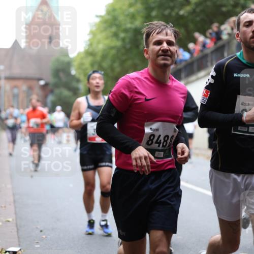 05.10.2025 - 20. swb-Marathon Bremen Michael Strokosch http://msf.ph/oto/9222357 05.10.2025 13:00:01 Laufen 8488, 06372 meine-sportfotos.de
