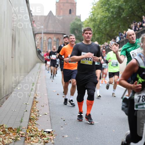 05.10.2025 - 20. swb-Marathon Bremen Michael Strokosch http://msf.ph/oto/9222383 05.10.2025 13:00:14 Laufen 1482, 6370, 557, 7865 meine-sportfotos.de