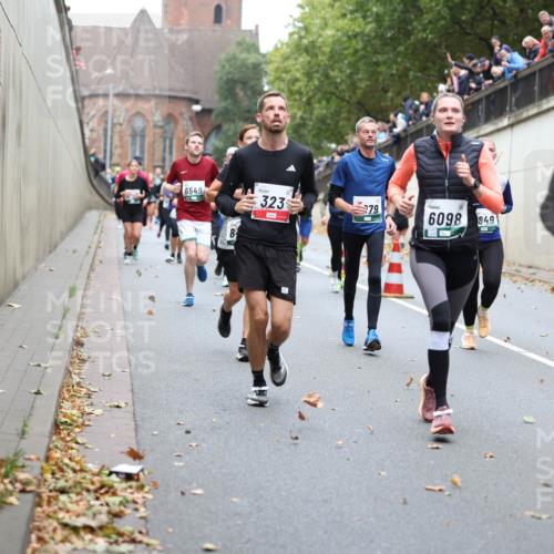 05.10.2025 - 20. swb-Marathon Bremen Michael Strokosch http://msf.ph/oto/9222396 05.10.2025 13:00:19 Laufen 6549, 8, 323, 79, 6098, 849, 3199 meine-sportfotos.de