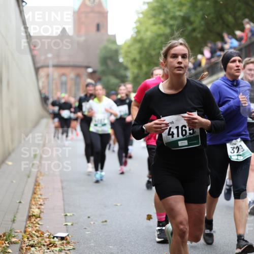 05.10.2025 - 20. swb-Marathon Bremen Michael Strokosch http://msf.ph/oto/9222425 05.10.2025 13:00:28 Laufen 4165, 329 meine-sportfotos.de
