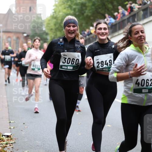 05.10.2025 - 20. swb-Marathon Bremen Michael Strokosch http://msf.ph/oto/9222434 05.10.2025 13:00:31 Laufen 1010, 6085, 3060, 08561, 2949, 4062, 032 meine-sportfotos.de