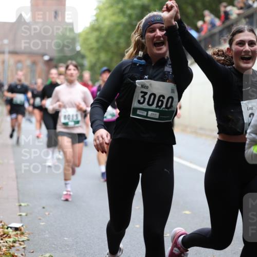 05.10.2025 - 20. swb-Marathon Bremen Michael Strokosch http://msf.ph/oto/9222435 05.10.2025 13:00:31 Laufen 09, 3060, 08561, 406 meine-sportfotos.de