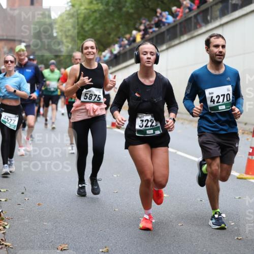 05.10.2025 - 20. swb-Marathon Bremen Michael Strokosch http://msf.ph/oto/9222448 05.10.2025 13:00:37 Laufen 3472, 5875, 322, 4270, 4550 meine-sportfotos.de