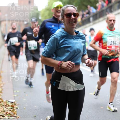 05.10.2025 - 20. swb-Marathon Bremen Michael Strokosch http://msf.ph/oto/9222456 05.10.2025 13:00:40 Laufen 3, 214 meine-sportfotos.de