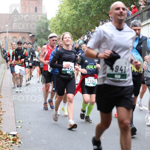 05.10.2025 - 20. swb-Marathon Bremen Michael Strokosch http://msf.ph/oto/9222476 05.10.2025 13:00:45 Laufen 8, 471, 941, 593, 7551 meine-sportfotos.de