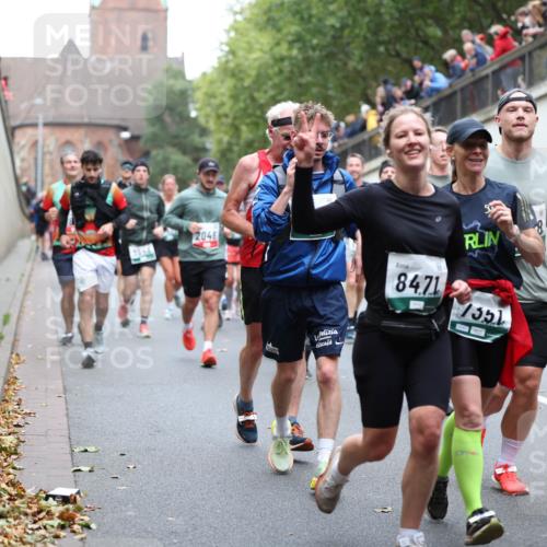 05.10.2025 - 20. swb-Marathon Bremen Michael Strokosch http://msf.ph/oto/9222479 05.10.2025 13:00:46 Laufen 2046, 3856, 8471, 1351 meine-sportfotos.de