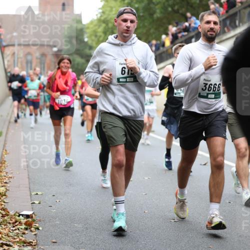 05.10.2025 - 20. swb-Marathon Bremen Michael Strokosch http://msf.ph/oto/9222499 05.10.2025 13:00:52 Laufen 103, 61, 04439, 3666 meine-sportfotos.de