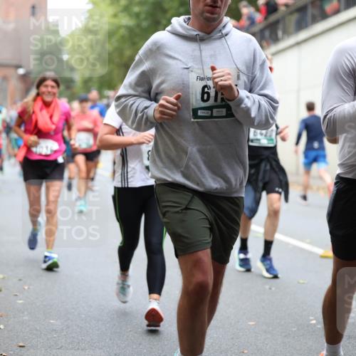 05.10.2025 - 20. swb-Marathon Bremen Michael Strokosch http://msf.ph/oto/9222502 05.10.2025 13:00:53 Laufen 6, 04439, 6422, 3666, 04438 meine-sportfotos.de