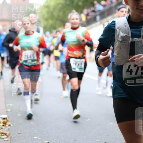 05.10.2025 - 20. swb-Marathon Bremen Michael Strokosch http://msf.ph/oto/9222515 05.10.2025 13:00:58 Laufen 475, 08240 meine-sportfotos.de