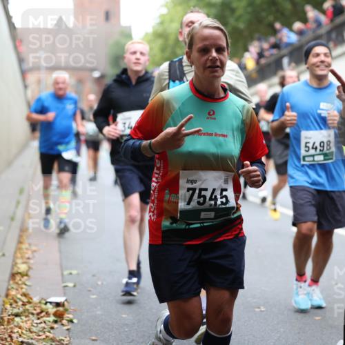 05.10.2025 - 20. swb-Marathon Bremen Michael Strokosch http://msf.ph/oto/9222518 05.10.2025 13:00:59 Laufen 7545, 5498, 20, 7633 meine-sportfotos.de