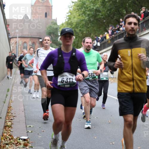 05.10.2025 - 20. swb-Marathon Bremen Michael Strokosch http://msf.ph/oto/9222565 05.10.2025 13:01:16 Laufen 502, 3329, 6311, 3431 meine-sportfotos.de