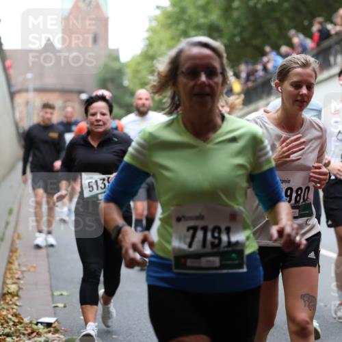 05.10.2025 - 20. swb-Marathon Bremen Michael Strokosch http://msf.ph/oto/9222604 05.10.2025 13:01:28 Laufen 513, 7191, 980, 5310, 2 meine-sportfotos.de