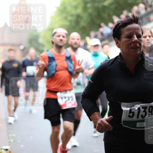 05.10.2025 - 20. swb-Marathon Bremen Michael Strokosch http://msf.ph/oto/9222609 05.10.2025 13:01:29 Laufen 7589, 5139 meine-sportfotos.de