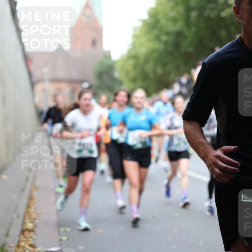 05.10.2025 - 20. swb-Marathon Bremen Michael Strokosch http://msf.ph/oto/9222642 05.10.2025 13:01:41 Laufen  meine-sportfotos.de