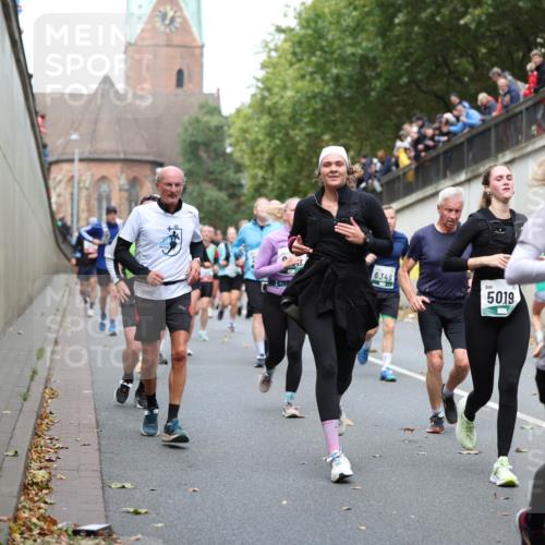 05.10.2025 - 20. swb-Marathon Bremen Michael Strokosch http://msf.ph/oto/9222689 05.10.2025 13:01:58 Laufen 6349, 5019, 4091 meine-sportfotos.de
