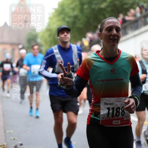 05.10.2025 - 20. swb-Marathon Bremen Michael Strokosch http://msf.ph/oto/9222712 05.10.2025 13:02:05 Laufen 025, 20, 1188, 01600 meine-sportfotos.de