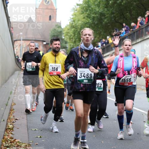 05.10.2025 - 20. swb-Marathon Bremen Michael Strokosch http://msf.ph/oto/9222807 05.10.2025 13:02:36 Laufen 539, 166, 3469, 02, 1556, 20 meine-sportfotos.de