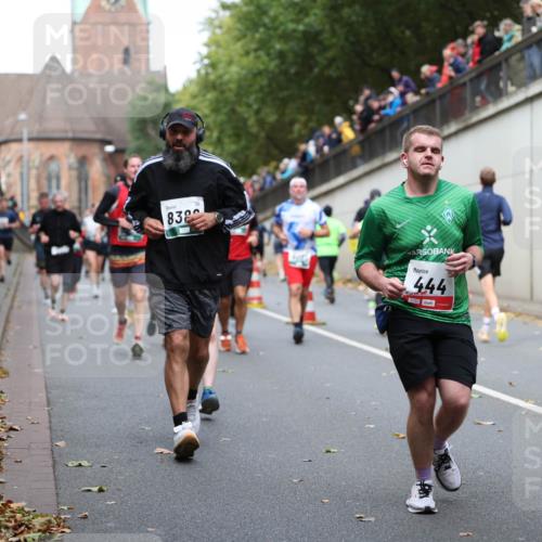 05.10.2025 - 20. swb-Marathon Bremen Michael Strokosch http://msf.ph/oto/9222828 05.10.2025 13:02:44 Laufen 832, 444 meine-sportfotos.de