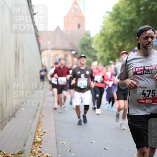 05.10.2025 - 20. swb-Marathon Bremen Michael Strokosch http://msf.ph/oto/9222893 05.10.2025 13:03:03 Laufen 475, 01671 meine-sportfotos.de