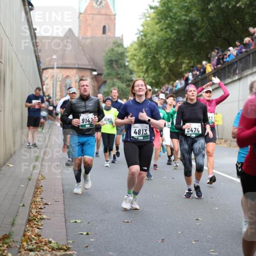 05.10.2025 - 20. swb-Marathon Bremen Michael Strokosch http://msf.ph/oto/9223002 05.10.2025 13:03:37 Laufen 9143, 5180, 4813, 3474, 93, 651 meine-sportfotos.de