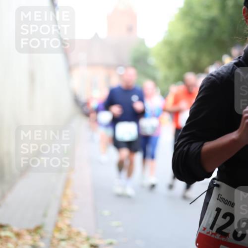 05.10.2025 - 20. swb-Marathon Bremen Michael Strokosch http://msf.ph/oto/9223167 05.10.2025 13:04:35 Laufen 1280 meine-sportfotos.de