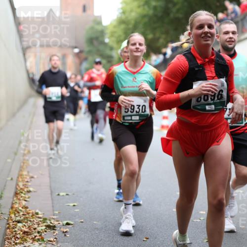 05.10.2025 - 20. swb-Marathon Bremen Michael Strokosch http://msf.ph/oto/9223172 05.10.2025 13:04:42 Laufen 9600, 5930 meine-sportfotos.de