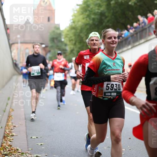 05.10.2025 - 20. swb-Marathon Bremen Michael Strokosch http://msf.ph/oto/9223173 05.10.2025 13:04:43 Laufen 20, 5930, 8696 meine-sportfotos.de