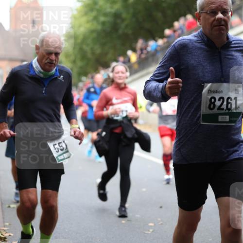05.10.2025 - 20. swb-Marathon Bremen Michael Strokosch http://msf.ph/oto/9223192 05.10.2025 13:04:53 Laufen 551, 8261, 146 meine-sportfotos.de