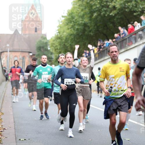 05.10.2025 - 20. swb-Marathon Bremen Michael Strokosch http://msf.ph/oto/9223201 05.10.2025 13:05:06 Laufen 861, 22, 6333, 620, 42, 195, 1295 meine-sportfotos.de