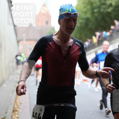 05.10.2025 - 20. swb-Marathon Bremen Michael Strokosch http://msf.ph/oto/9223222 05.10.2025 13:05:15 Laufen 464 meine-sportfotos.de