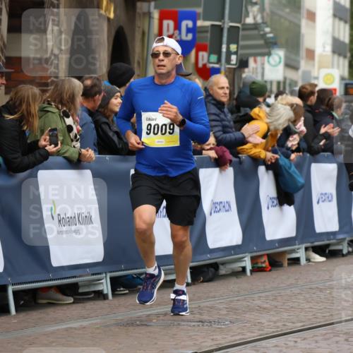 05.10.2025 - 20. swb-Marathon Bremen Strokosch-Dieckow http://msf.ph/oto/9223884 05.10.2025 10:46:33 Ziel 9009, 9207, 9366, 9961, 10268, 11268 meine-sportfotos.de
