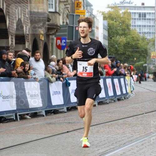 05.10.2025 - 20. swb-Marathon Bremen Strokosch-Dieckow http://msf.ph/oto/9223955 05.10.2025 12:10:40 Ziel 15 meine-sportfotos.de