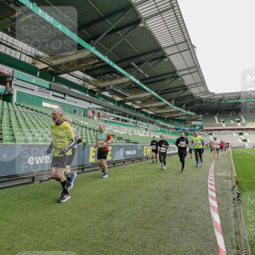05.10.2025 - 20. swb-Marathon Bremen Michael Burmester http://msf.ph/oto/9224258 05.10.2025 10:33:10 Laufen im Stadion 7077, 7165, 9187, 9195, 9197, 9238, 9258, 9260, 9295, 9318, 9359, 9367, 9392, 9402, 9407, 9424, 9456, 9461, 9464, 9475, 9492, 9494, 9514, 9539, 9541, 9548, 9570, 9574, 9577, 9650, 9654, 9703, 9717, 9754, 9835, 9856, 9900, 9918, 9933, 9935, 9939, 9950, 10007, 10008, 10032, 10034, 10042, 10046, 10097, 10174, 10232, 10233, 10234, 10253, 10256, 10308, 10309, 10323, 10326, 10349, 10387, 10388, 10394, 10402, 10436, 10475, 10484, 10487, 10533, 10915, 10992 meine-sportfotos.de
