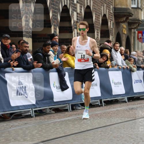 05.10.2025 - 20. swb-Marathon Bremen Strokosch-Dieckow http://msf.ph/oto/9224836 05.10.2025 12:16:02 Ziel 13 meine-sportfotos.de