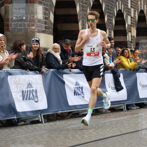 05.10.2025 - 20. swb-Marathon Bremen Strokosch-Dieckow http://msf.ph/oto/9224935 05.10.2025 12:16:02 Ziel 13 meine-sportfotos.de