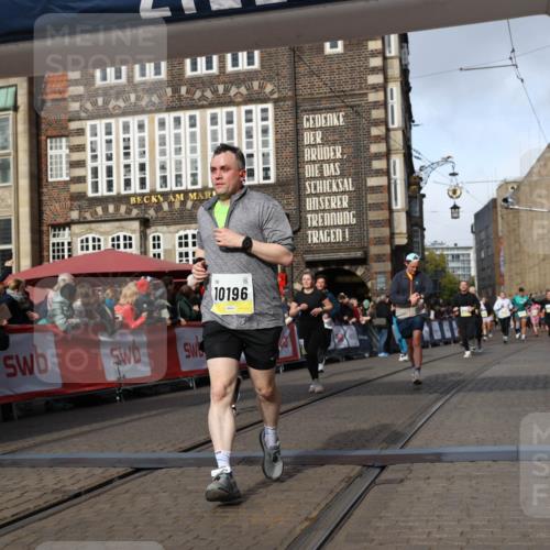 05.10.2025 - 20. swb-Marathon Bremen Yannick Fuchs http://msf.ph/oto/9224967 05.10.2025 10:56:27 Ziel 9258, 9855, 10028, 10191, 10196, 10424, 10590, 10992, 11364, 11554, 11662, 11741 meine-sportfotos.de